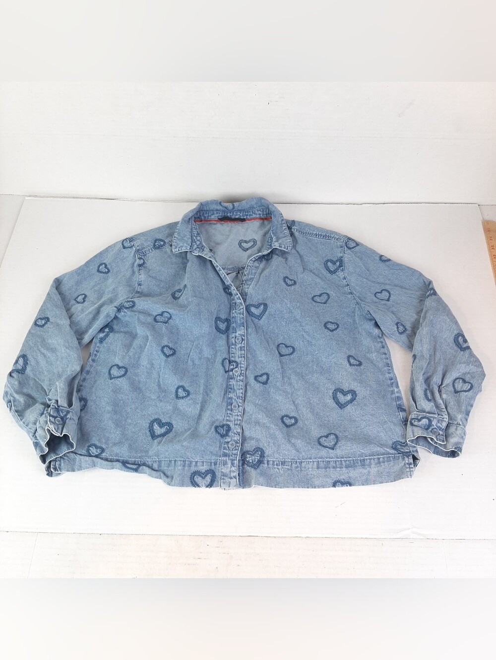 Jane & Delancey Heart Embroidered Blue Denim Button Front Shirt Ladies Sz Large